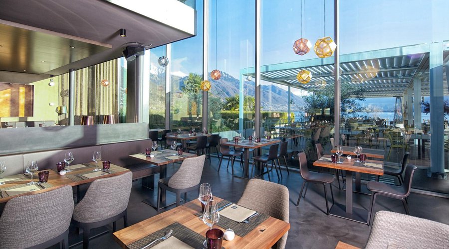 BLU Restaurant & Lounge