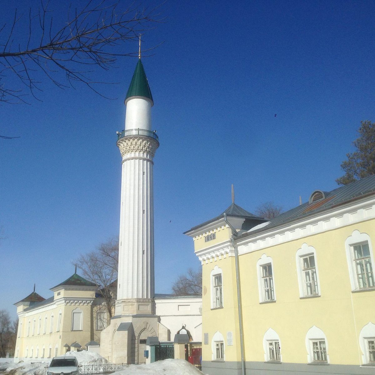 Оренбургские мечети. Мечеть Караван сарай. Караван-сарай (Оренбург). Здание Караван сарай Оренбург. Мечеть Оренбург.