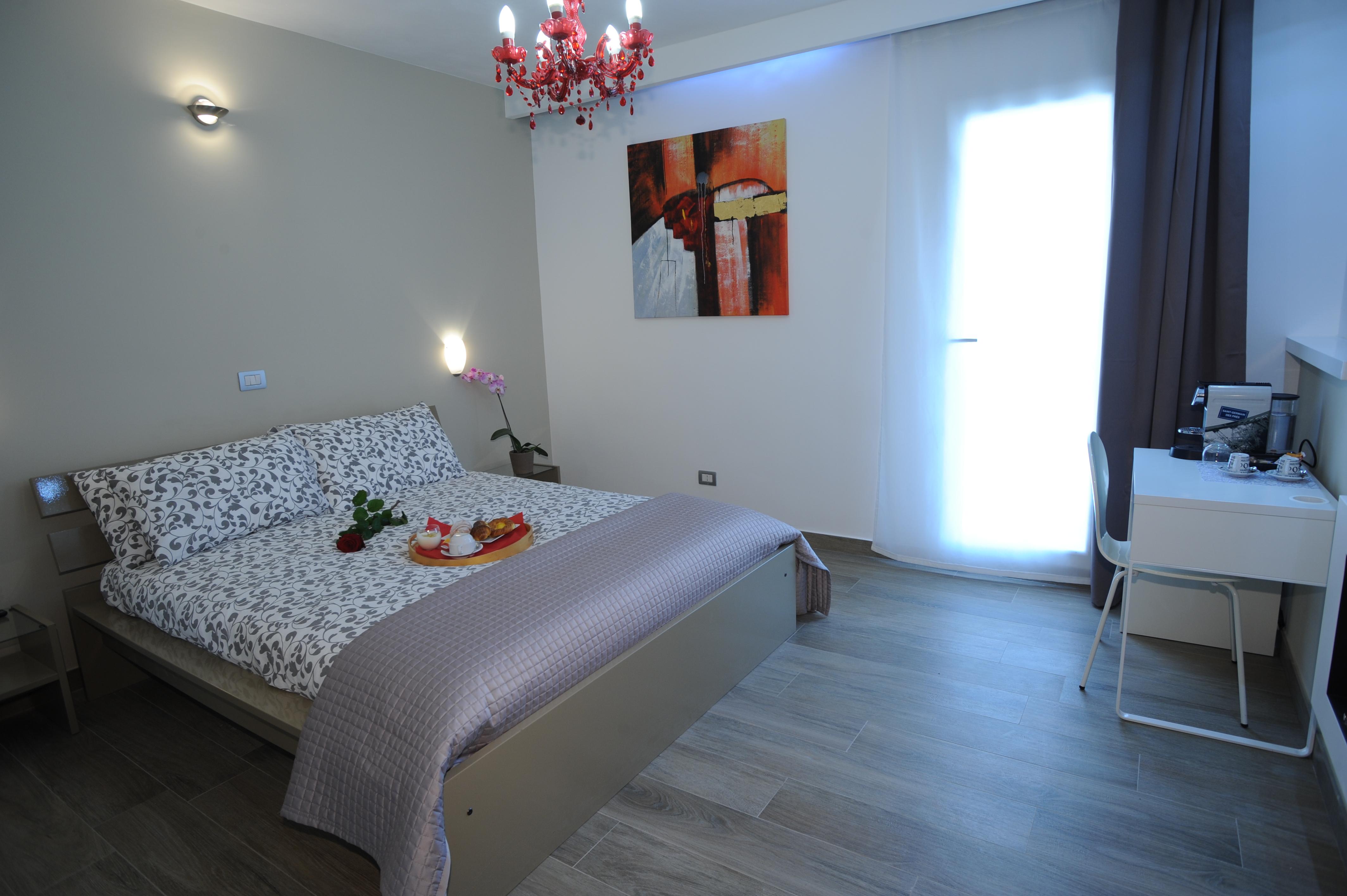 H5-5H ROOM & BREAKFAST (Maranello, Italia): Opiniones, Comparación De ...