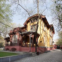 Вид с улицы