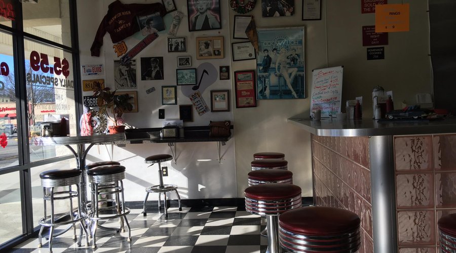 Papou George's Hot Dogs