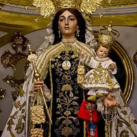 La Patrona en su camarín