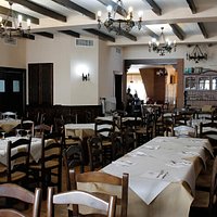 Salón Antigua Venta El Cortijuelo - Hermanos Romero