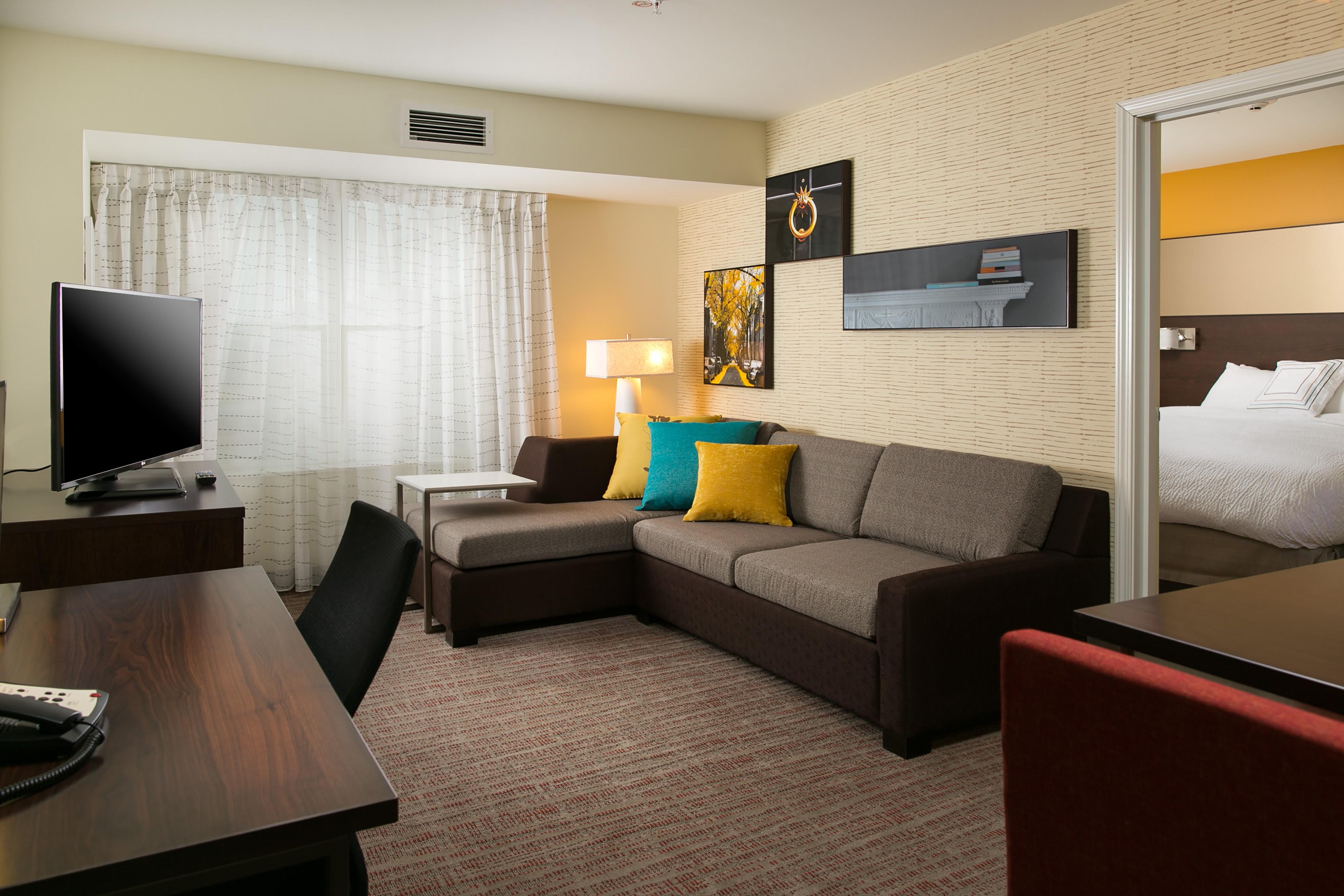Hotel photo 42 of Residence Inn by Marriott Kansas City at The Legends.