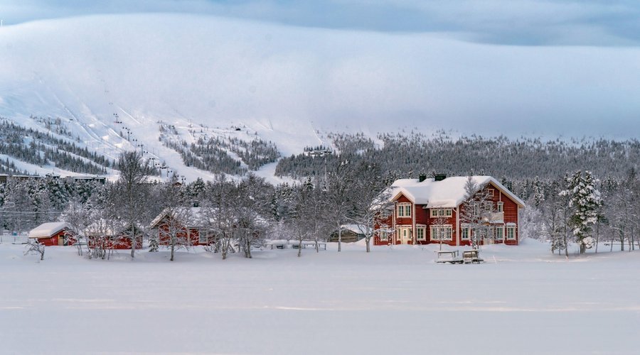 Aurora Estate
