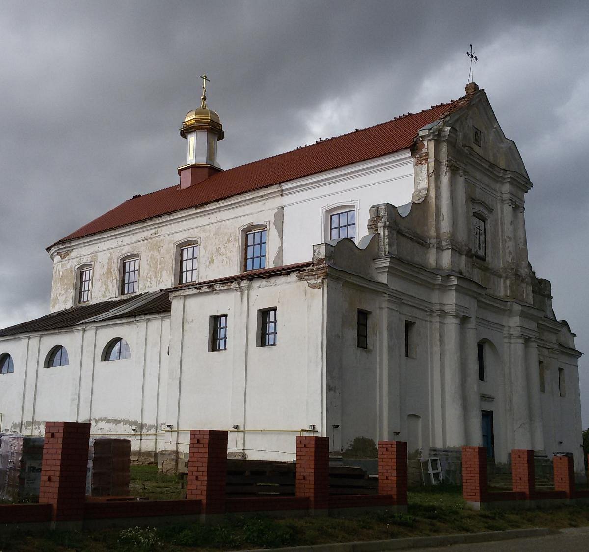 Крестовоздвиженский костел Брест