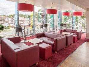 IBIS LONDON HEATHROW AIRPORT $75 ($̶2̶1̶6̶) - Updated 2023 Prices & Hotel  Reviews - Hayes, UK - Greater London