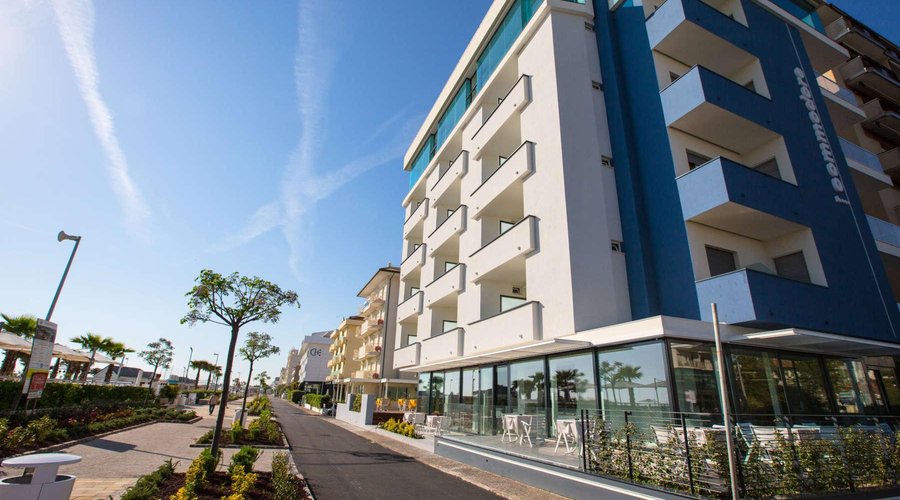 Hotel Commodore