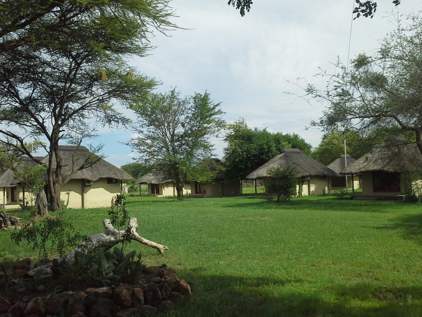 THE BIG 5 CHOBE LODGE - Prices & Campground Reviews (Chobe National ...