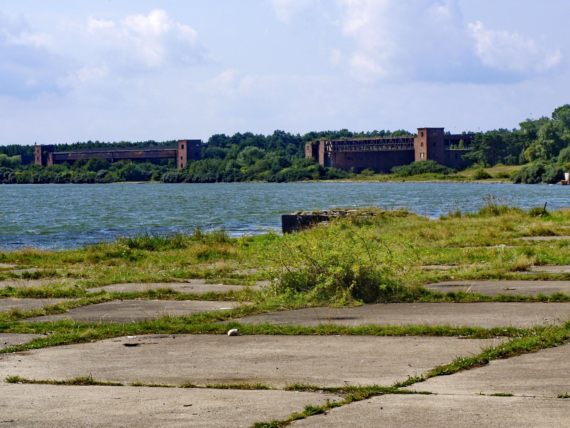 Немецкий Аэродром На Балтийской Косе Старые Фото