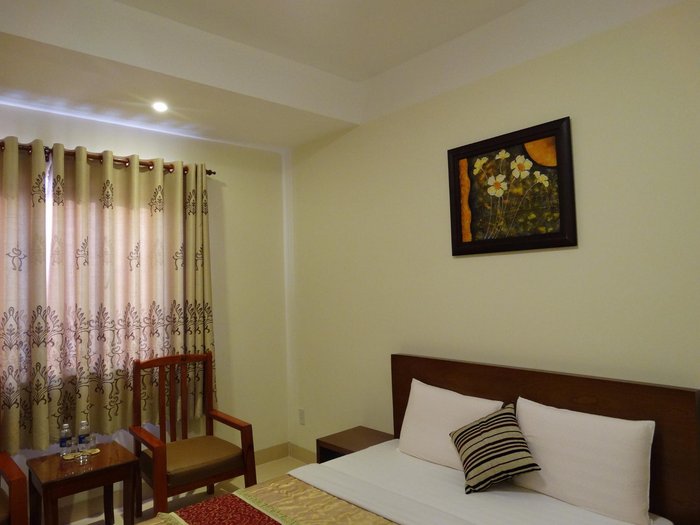 Hoa Vinh Hotel - hotel rooms