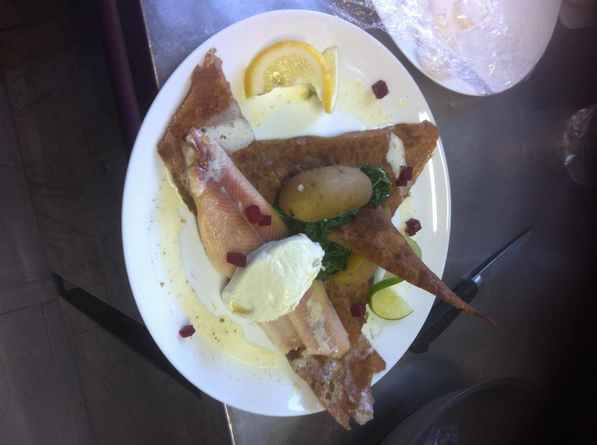 Les tables de la gare neufchatel en bray menu prix restaurant