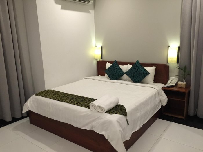 NEW MIDTOWN HOTEL - Prices & Reviews (Phnom Penh, Cambodia)