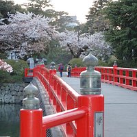 お堀端通り