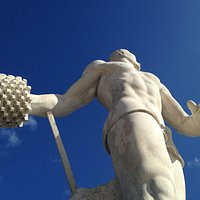 Statue