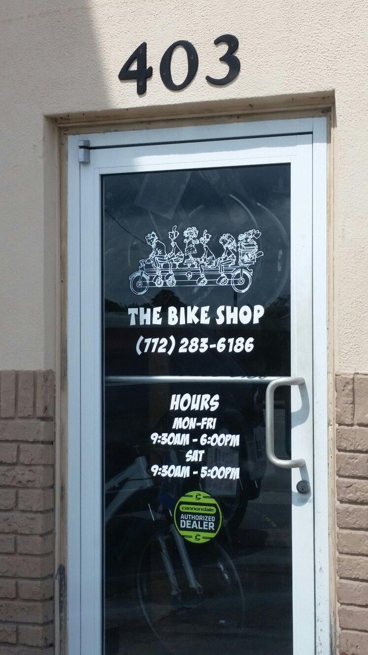 Bike shop discount hours near me