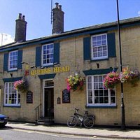 The Queens Head Saxmundham High Street