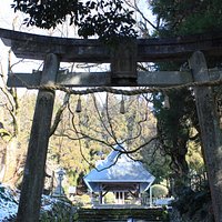 雪の阿上三所神社