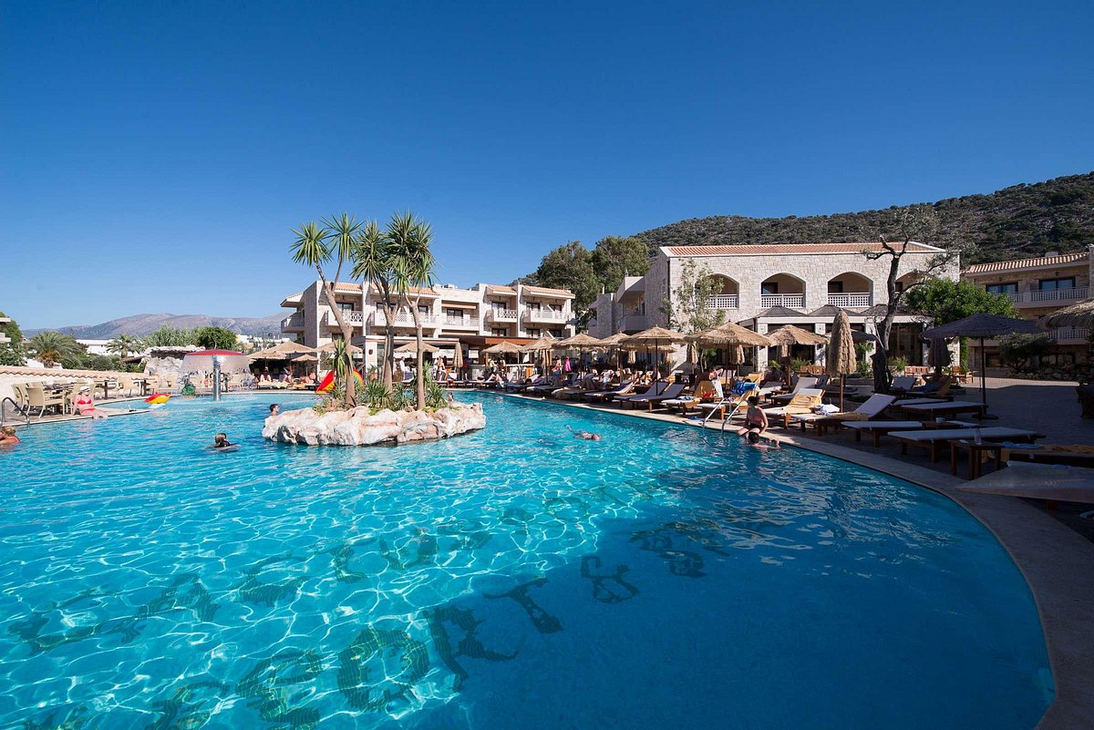 Cactus Royal Spa &amp; Resort, hotel in Crete