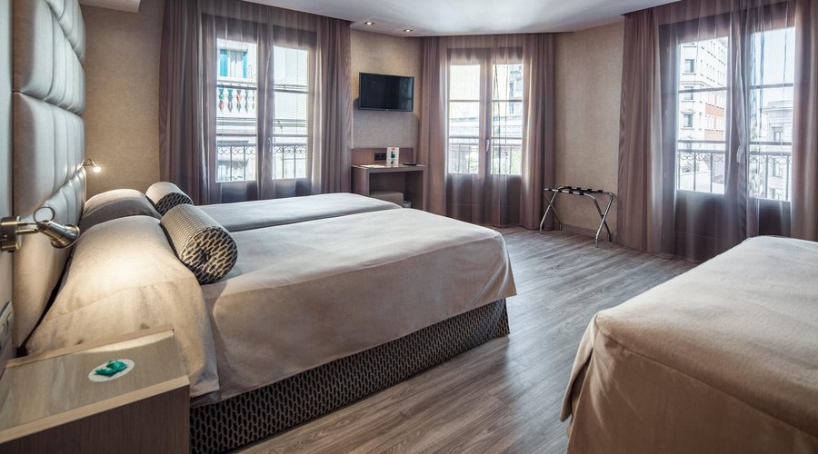 HABITACIÓN SUPERIOR