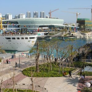 No.6 Crystal Garden Hotel, hotel in Shenzhen