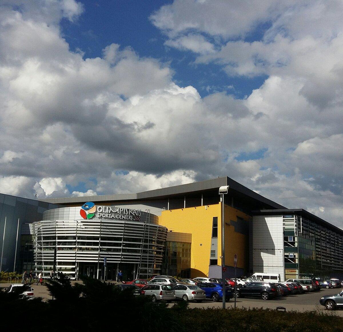 Олимпийский центра Риги. Бассейн Рига центр. ТЦ Олимпик в Риге. Развлекательный центр в Риге.