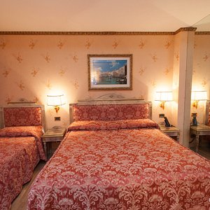 The Quadruple Room at the Hotel Venezia