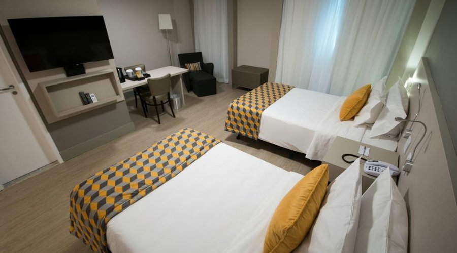 Suite Luxo 2 camas (reformada)