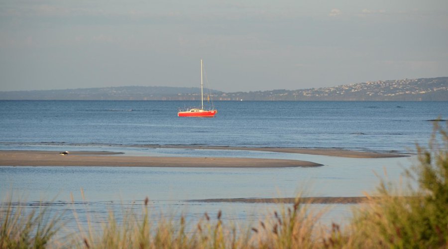 Great beach for kids or a leasuirely stroll.