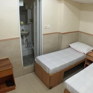 Standard Twin Bed Room with Ensuite