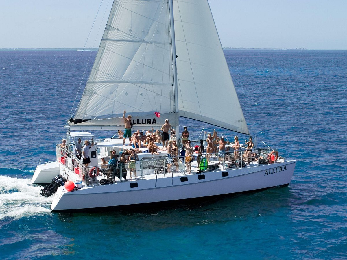 catamaran cruise grand cayman
