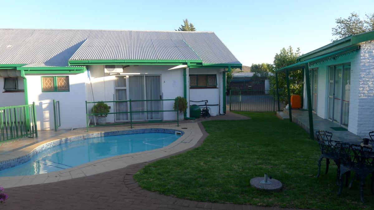 Hotel photo 15 of Colesview Guest House.