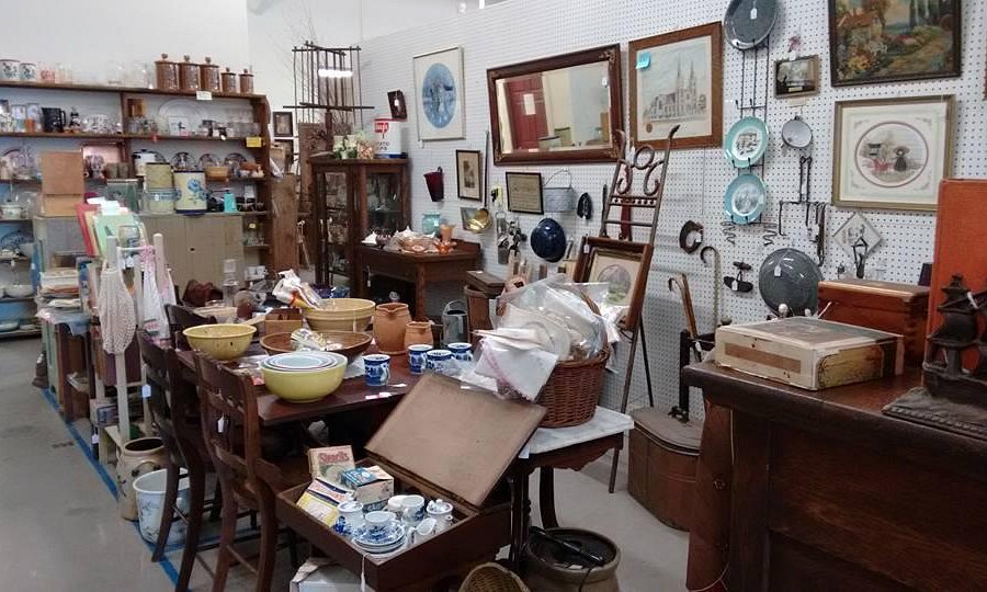 Lewisburg Antique & Consignment Mall image