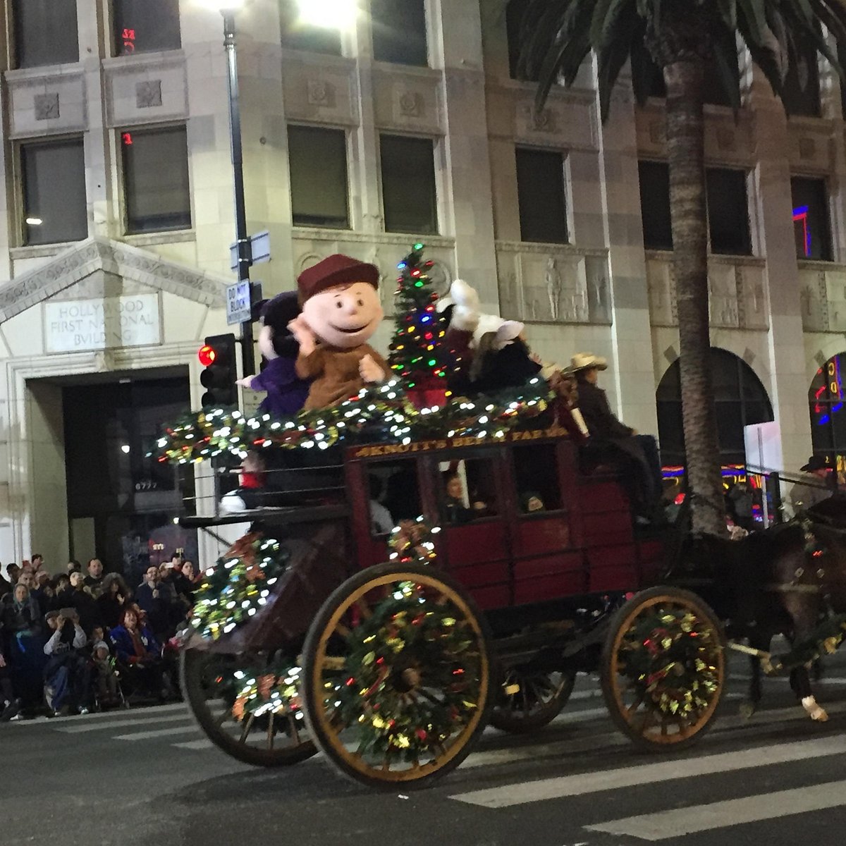 Hollywood Christmas Parade (Los Ángeles) 2022 Lo que se debe saber