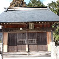 本殿の木が新しいものになっていた