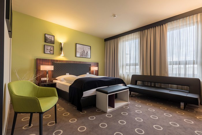 THE ROOMS - Hotel & House, Frankfurt – Updated 2023 Prices