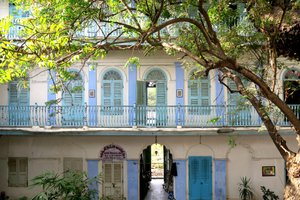 Broadlands Hotel in Chennai (Madras), image may contain: Villa, Neighborhood, City, Street