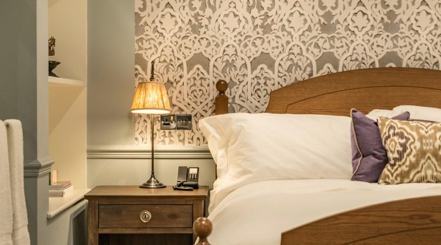 Luxe Suite