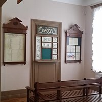 Касса. Вы не забыли купить билет?