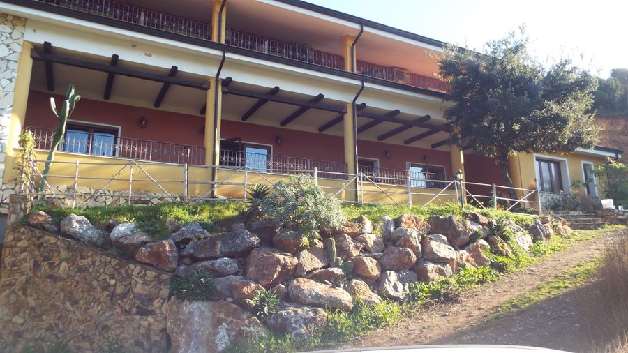 Fronte Hotel Ristorante