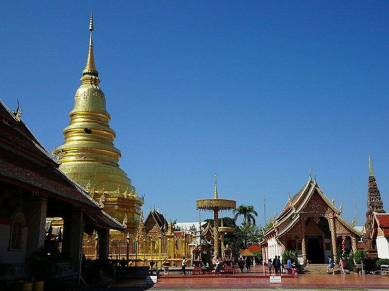 Wat Phra That Hariphunchai image