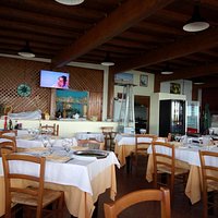 Panoramica della sala interna...