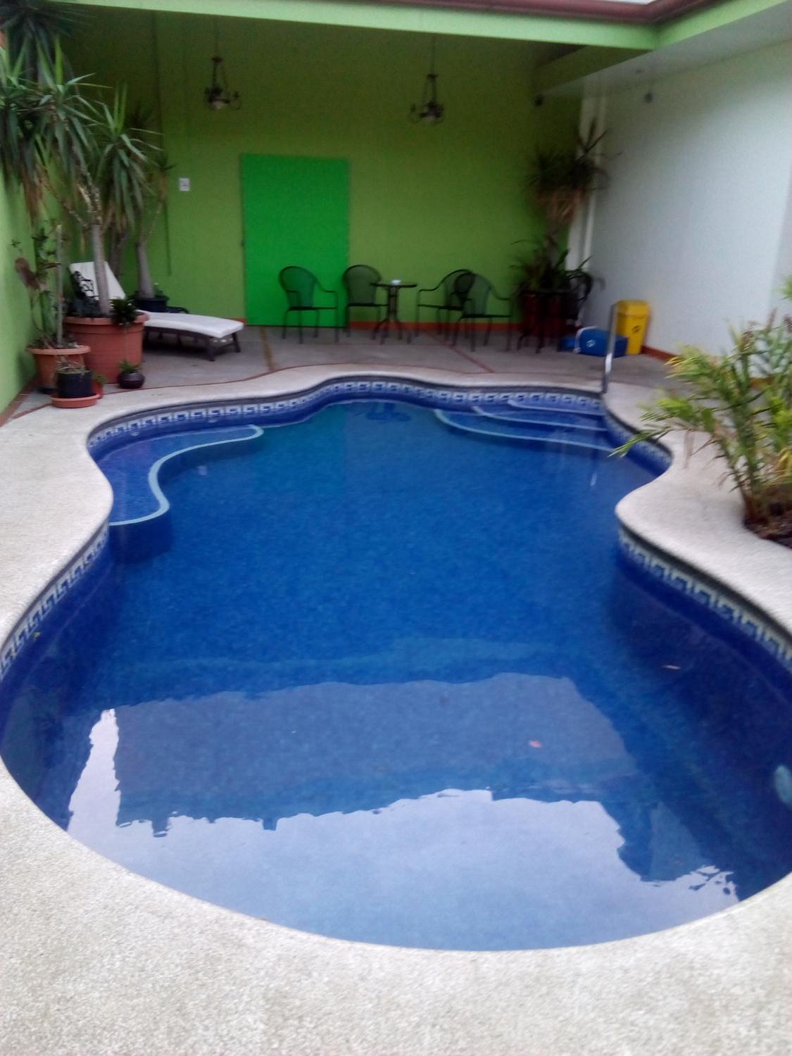 Hotel La Guaria Inn &amp; Suites, hotel em Alajuela