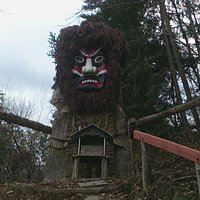 屋形のお人形様(3月撮影・祭礼前痛みが激しい)