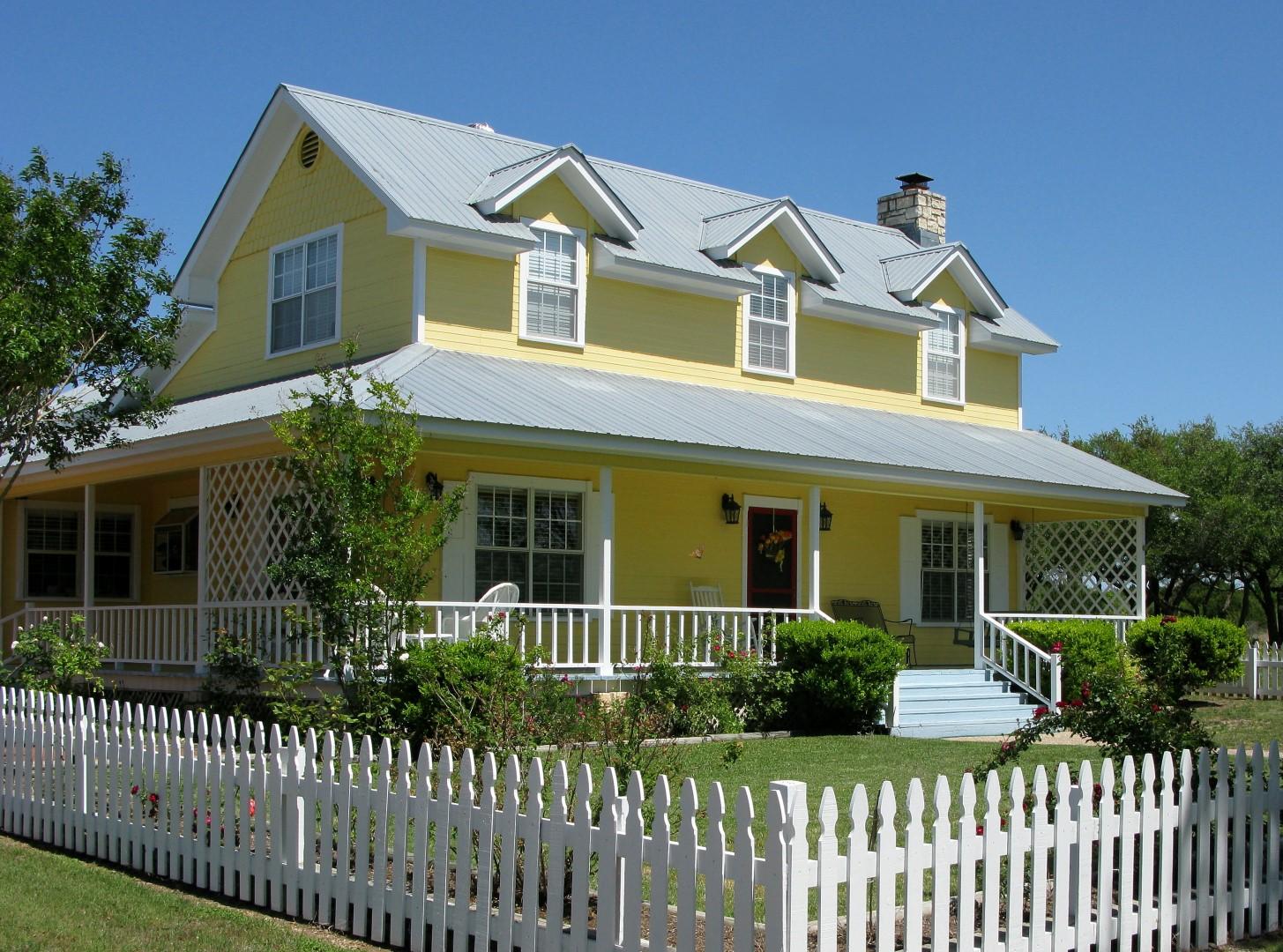 YELLOW HOUSE BED AND BREAKFAST - Updated 2024 Prices & B&B Reviews ...