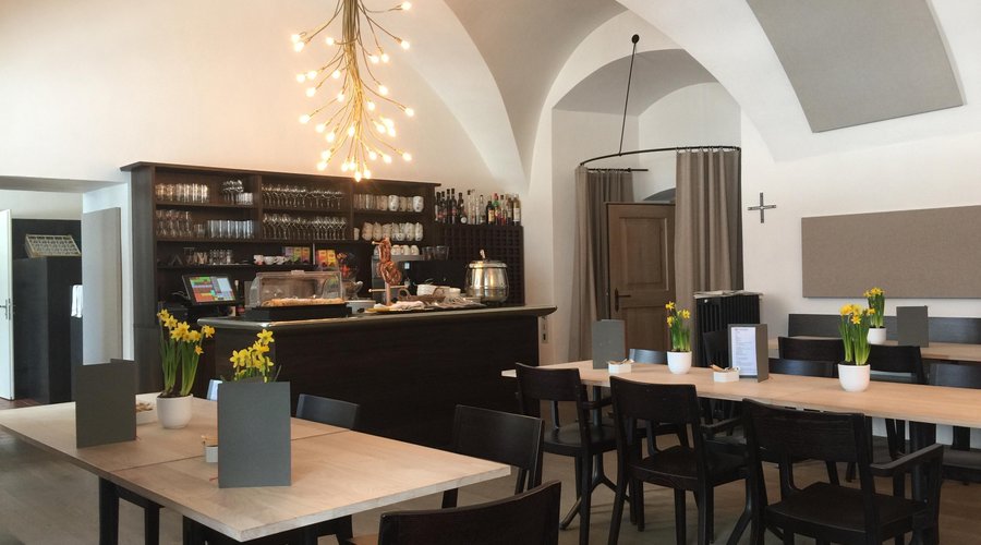 Kaffee im Kloster.