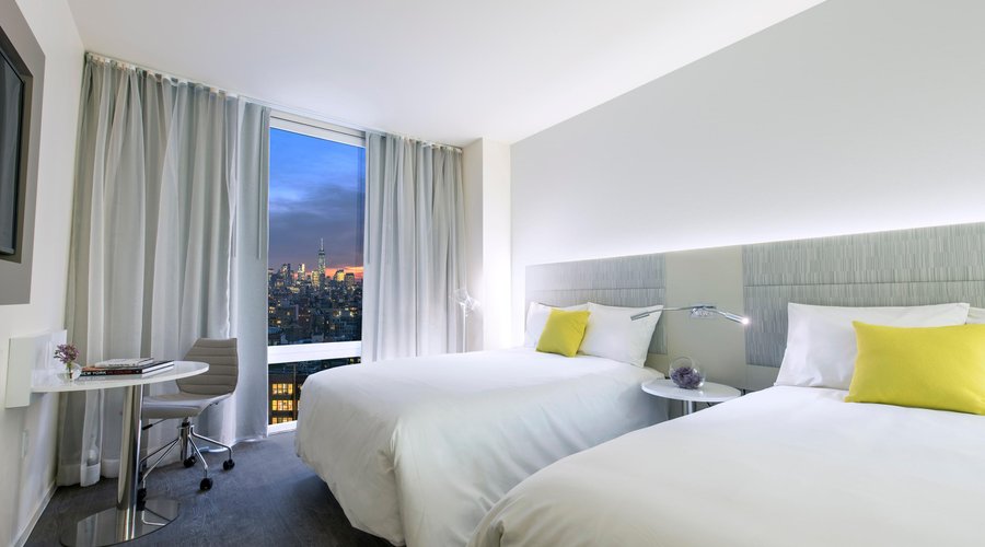 Innside New York Double Bed Room with a  Downtown View
