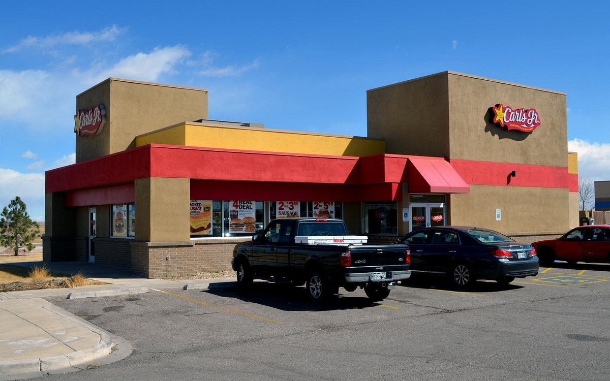 CARL'S JR., Pueblo - 72 N Mcculloch Blvd - Menu, Prices & Restaurant