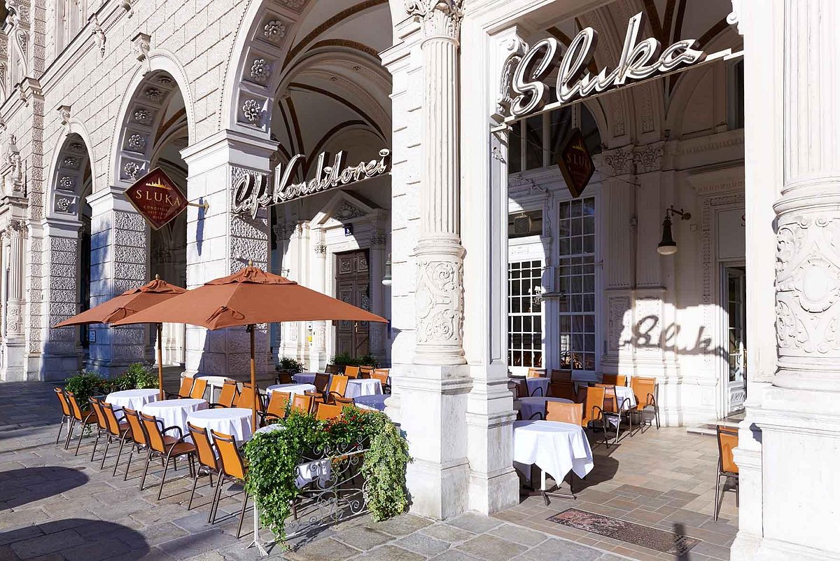 SLUKA RATHAUSPLATZ, Vienne - Centre-ville - Menu, Prix & Restaurant Avis -  Tripadvisor