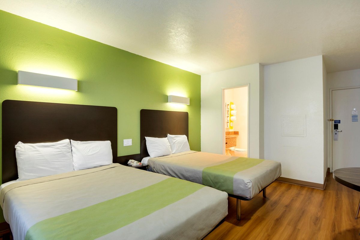 Motel 6 Santa Fe Plaza-downtown Parking: Pictures & Reviews - Tripadvisor